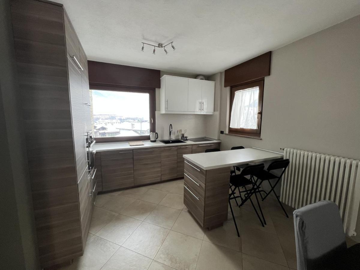 Casa Palmi - Appartamento In Villa อาออสตา ภายนอก รูปภาพ