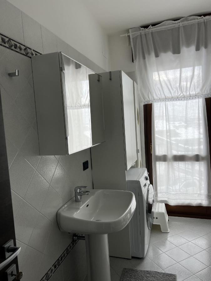 Casa Palmi - Appartamento In Villa อาออสตา ภายนอก รูปภาพ